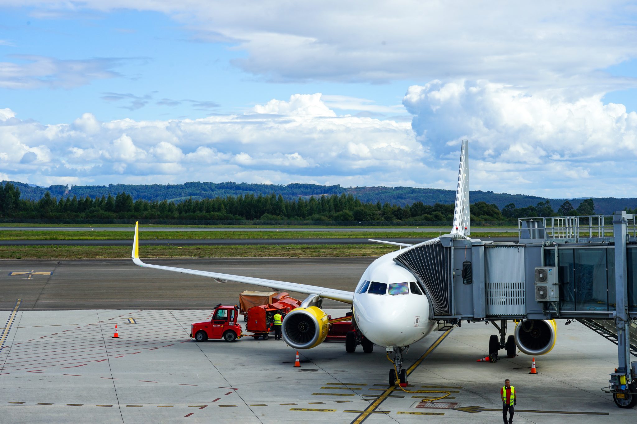 Programul de Guvernare Siegfried Mureșan: privatizarea TAROM și listarea Portului Constanța la Bursă