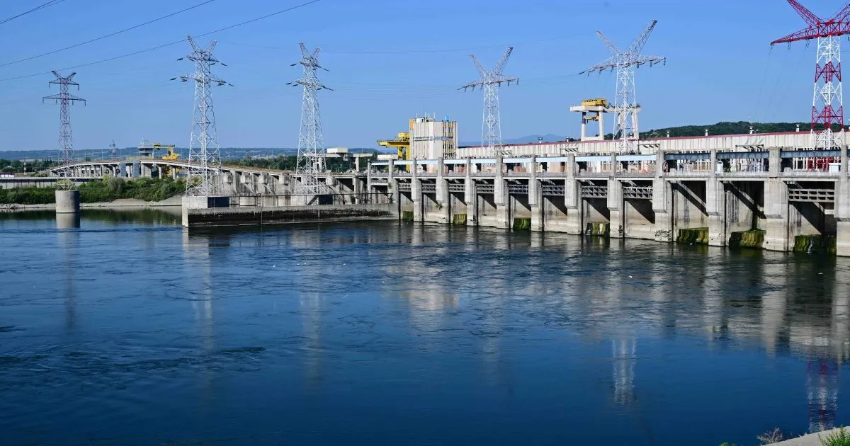 Hidroelectrica a ajuns la 55.000 de acționari, numărul investitorilor crescând constant după listare