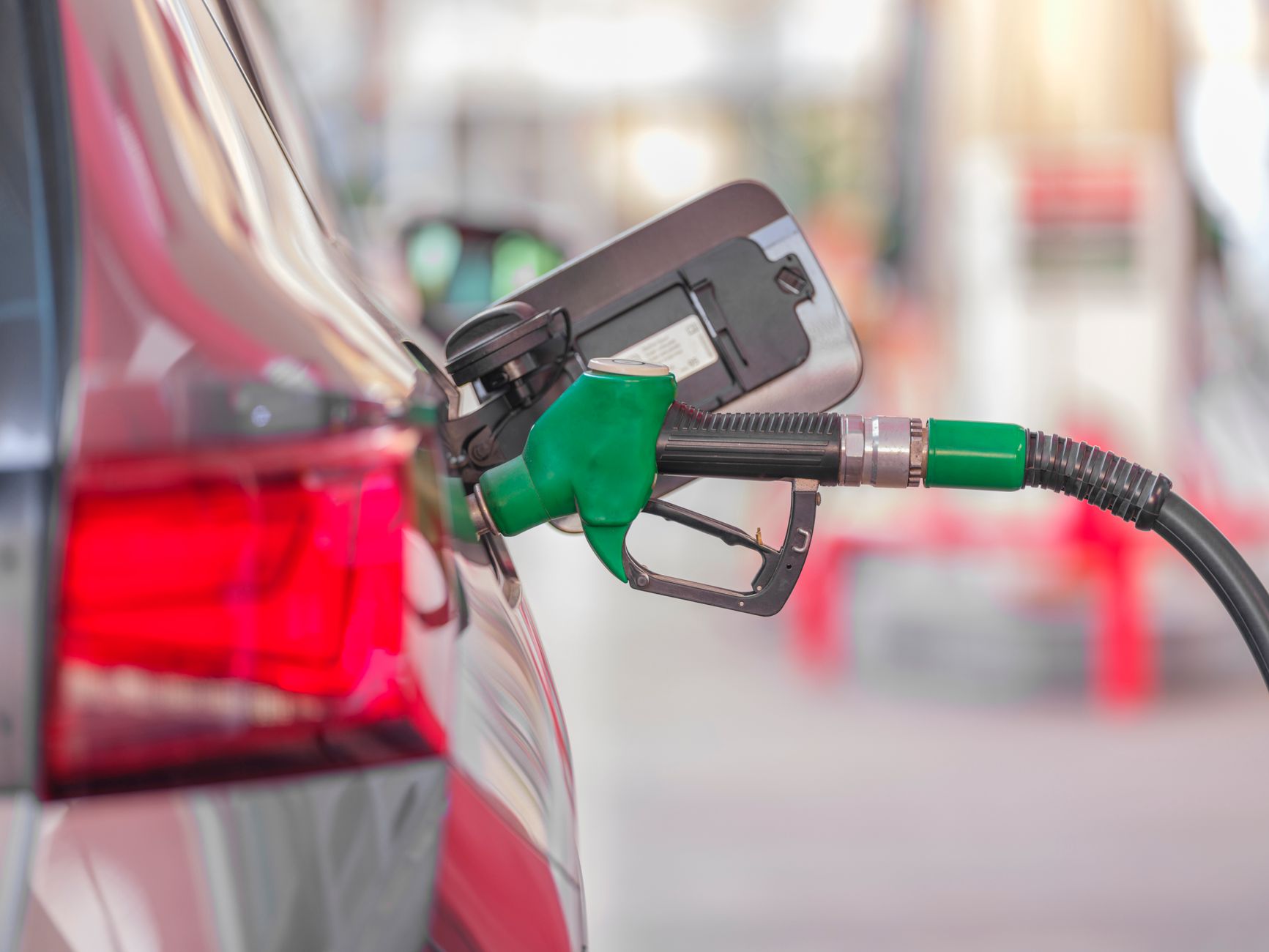 Impactul potențial al interdicției exporturilor de motorină din SUA asupra prețurilor din România