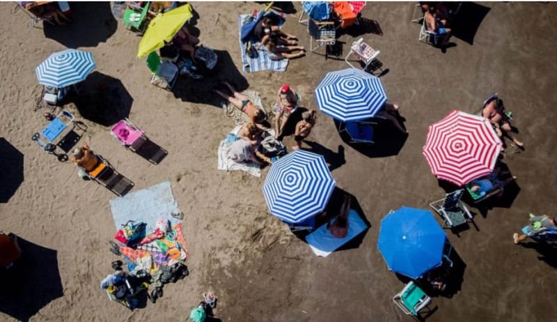 România se numără printre statele cu cele mai mari creșteri ale prețurilor la pachetele de vacanță din UE