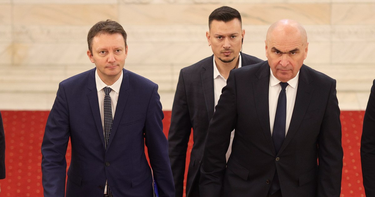 Avertisment economic: România riscă un acord de salvare cu FMI dacă nu se schimbă politicile fiscale