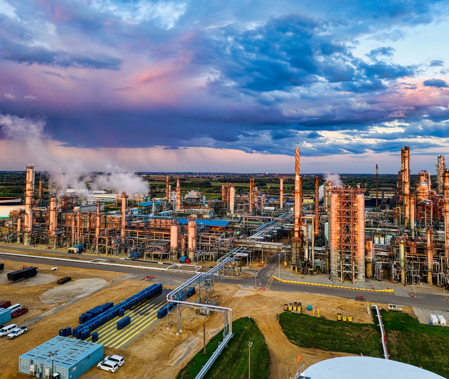OMV Petrom: 5,4 miliarde de euro investite pentru Strategia 2030 și extinderea în energie regenerabilă