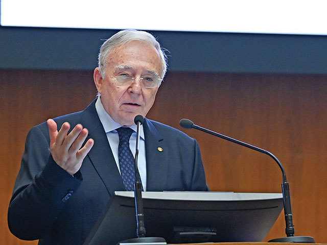 Mugur Isărescu avertizează: echilibrul macroeconomic este vital pentru convergența spre standardul de viață occidental