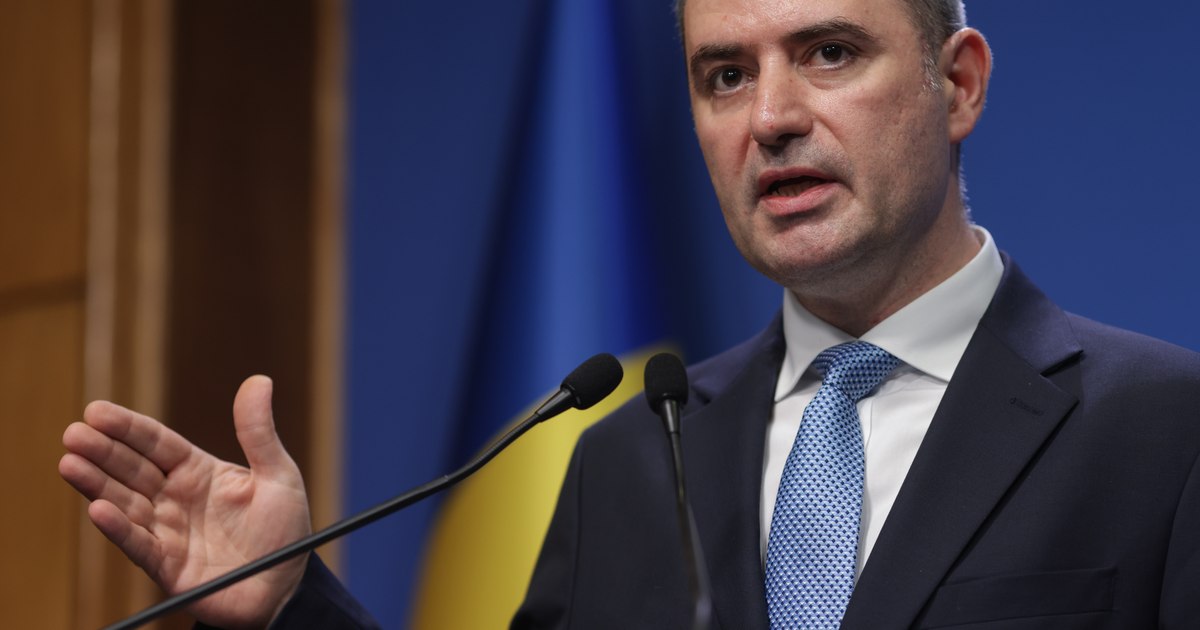 Alexandru Nazare: Inflația a scăzut rapid, dar România trebuie să evite revenirea la vechile dezechilibre