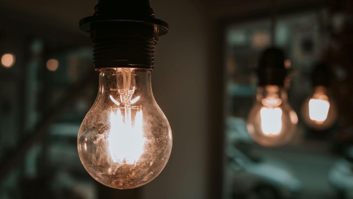 Analiză AEI: Între 17% și 22% dintre gospodăriile din UE depășesc pragul de vulnerabilitate energetică