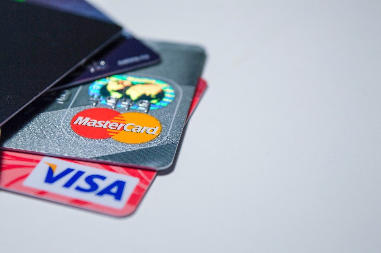 Grupurile de plăți europene creează o companie comună pentru a diminua dependența de Visa și Mastercard