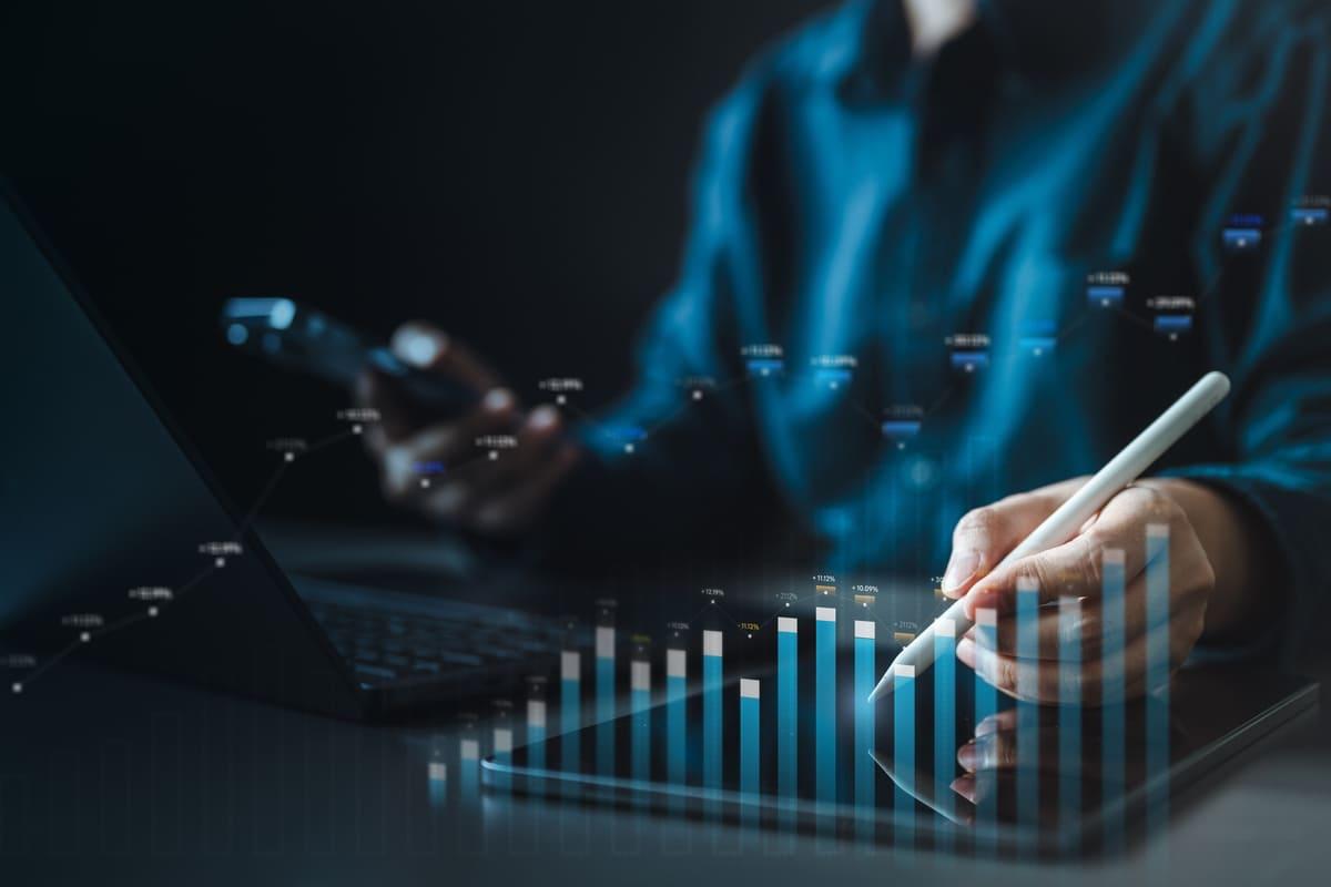 Evoluția profesiei contabile: de la suportul afacerilor la participarea la deciziile economice naționale