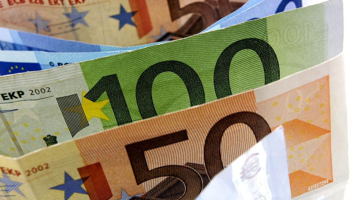 Randamente crescute la Tezaur și Fidelis în contextul așteptării verdictului S&P pentru România