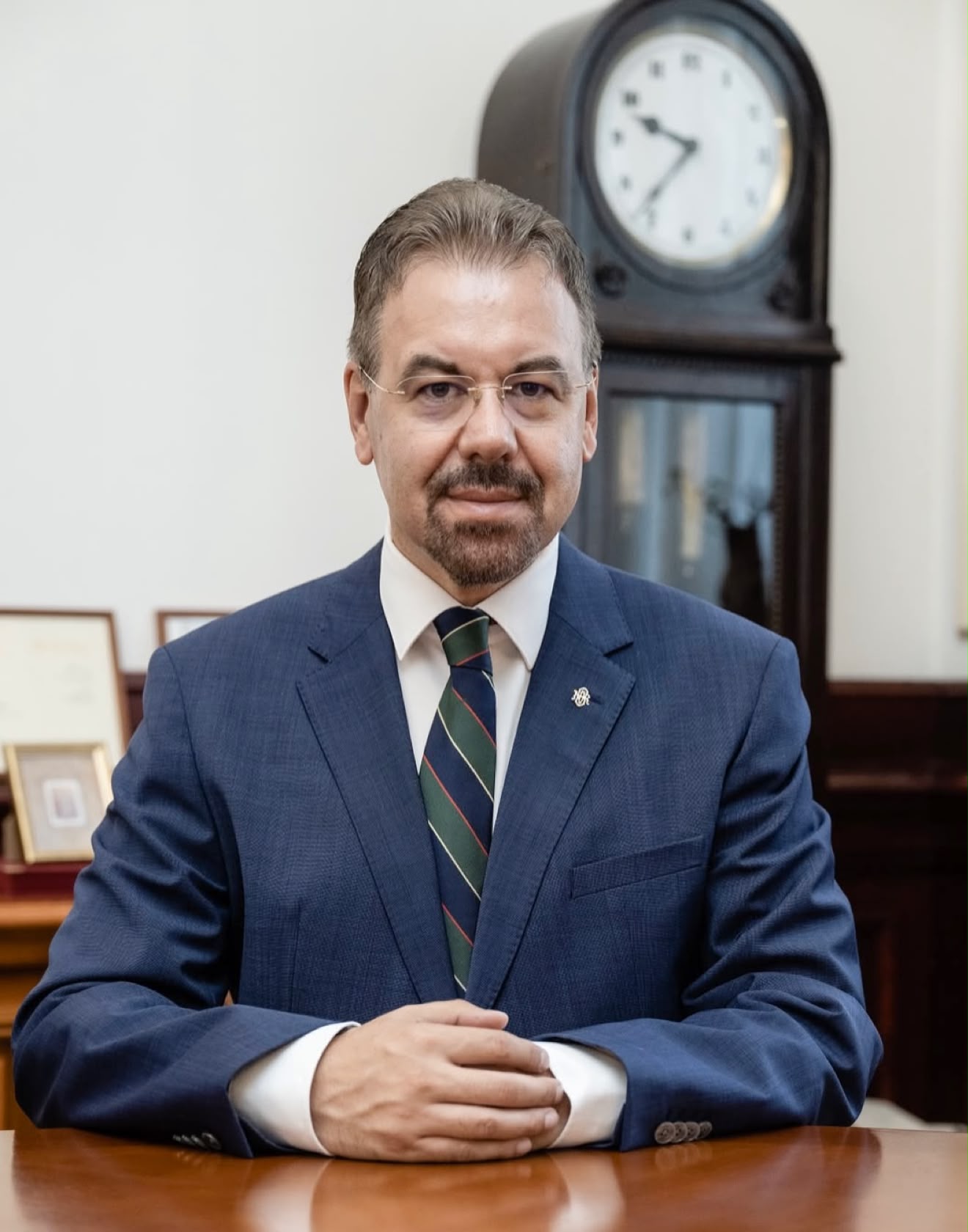 Impactul inteligenței artificiale asupra creșterii economice și a productivității