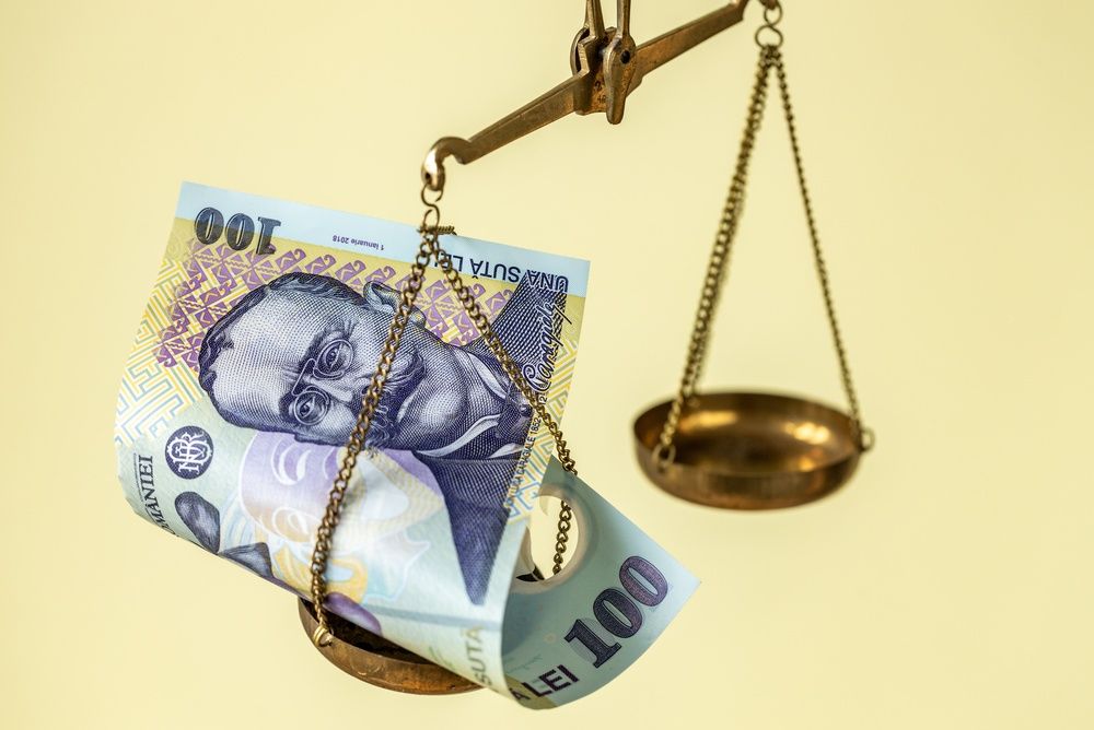 Standard & Poor’s menține ratingul României la nivel de investiții, dar păstrează perspectiva negativă