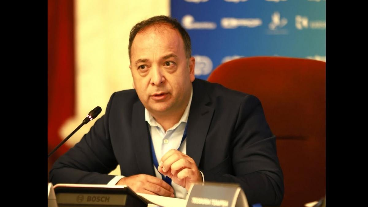Ratingul României a fost menținut de S&P, dar perspectiva negativă persistă