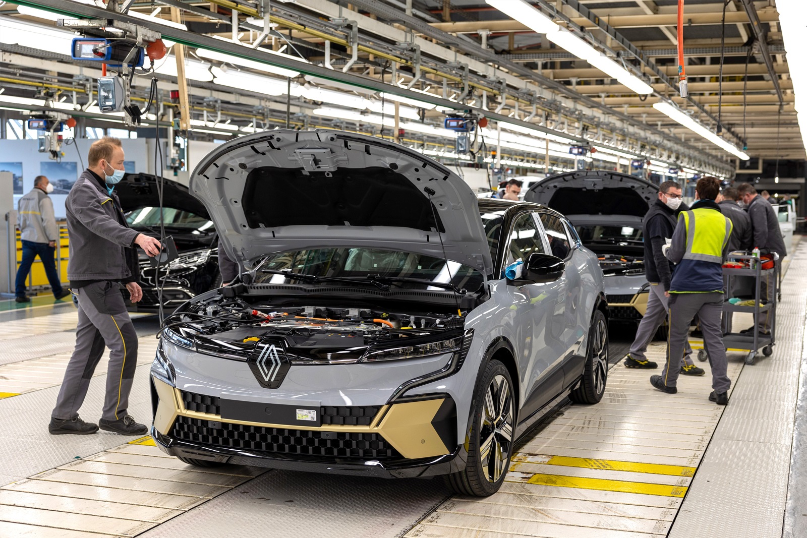 Renault investește peste 10 miliarde de euro în Franța pentru accelerarea electrificării și accesibilitatea modelelor