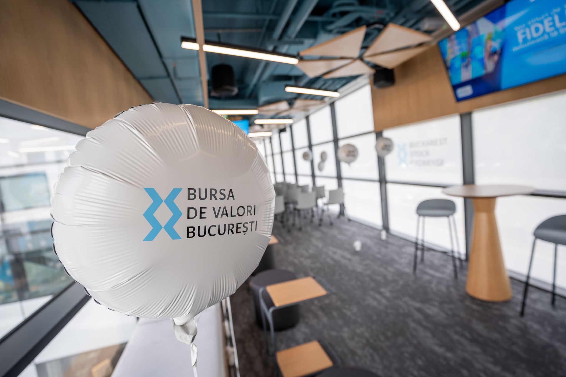 Bursa de la București înregistrează creșteri semnificative, BET avansând cu peste 4%