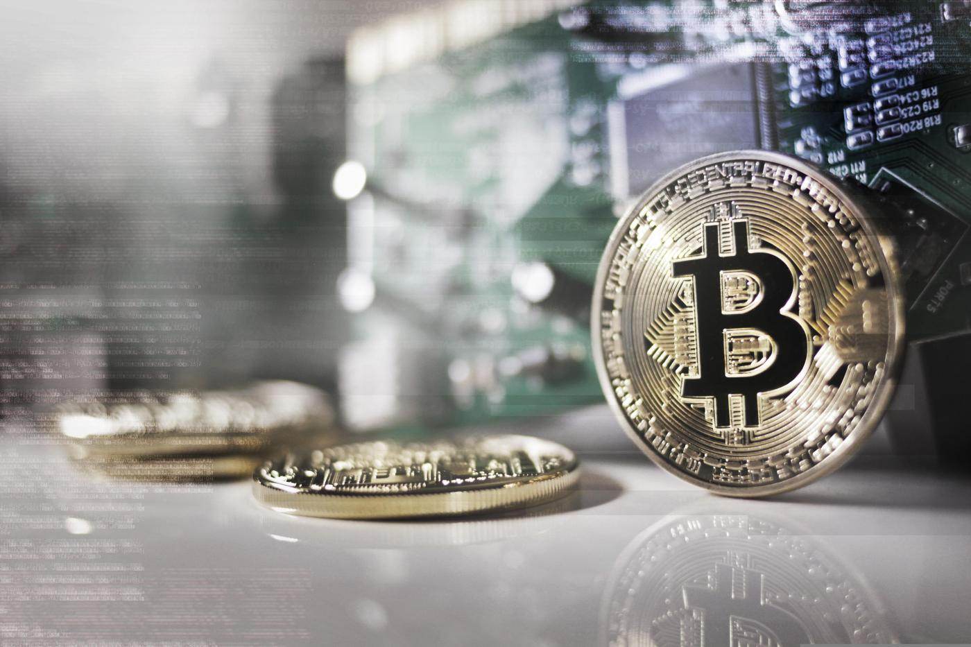 FinCEN retrage propunerile de reglementare pentru portofelele crypto private și mixerele de tranzacții