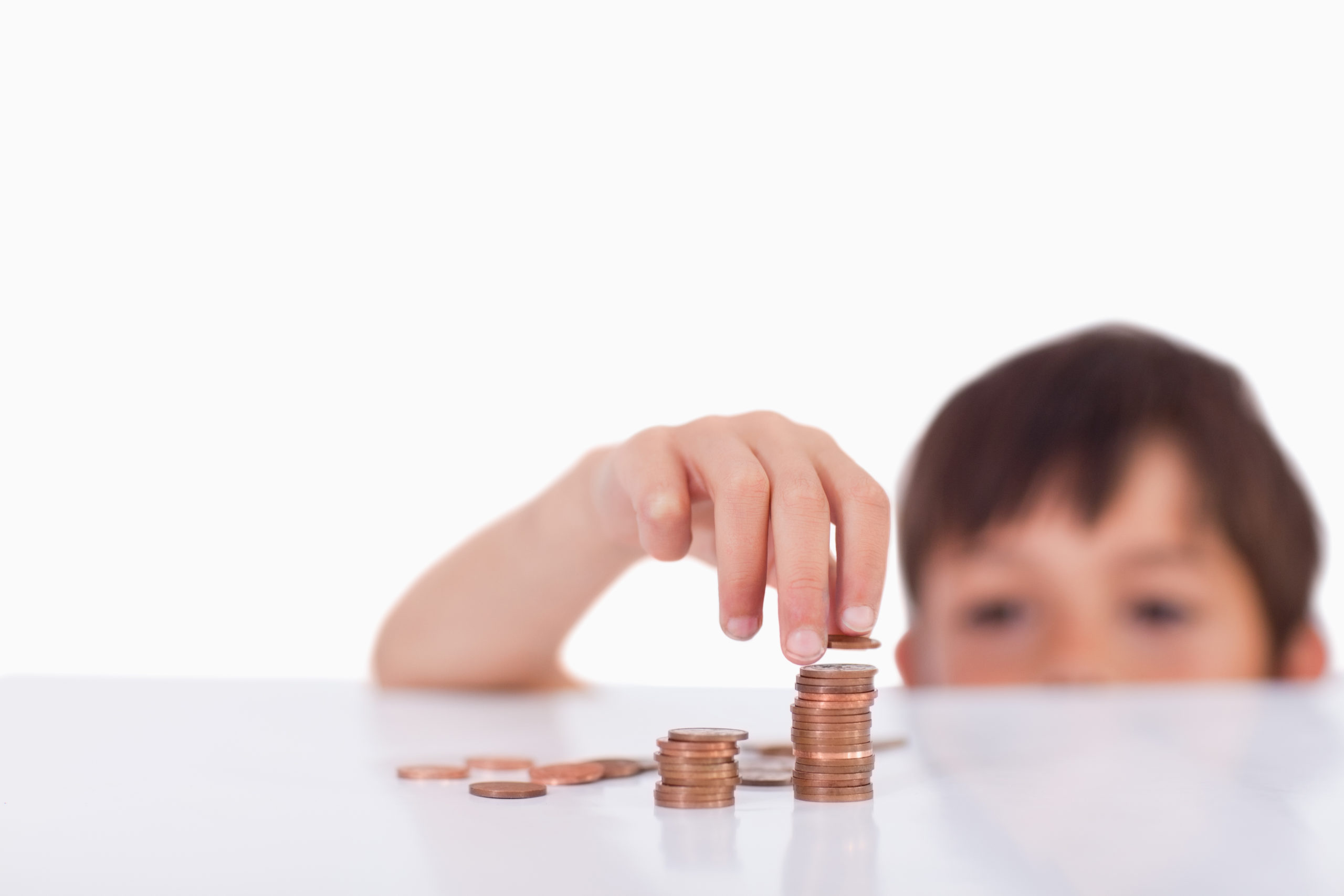 Educația financiară trebuie privită ca o competență de bază, similară cu alfabetizarea, susține ASF