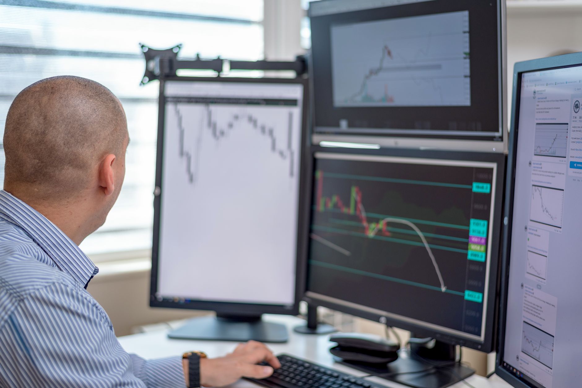 ANRE propune licențierea activității de trading în energie începând cu anul 2027