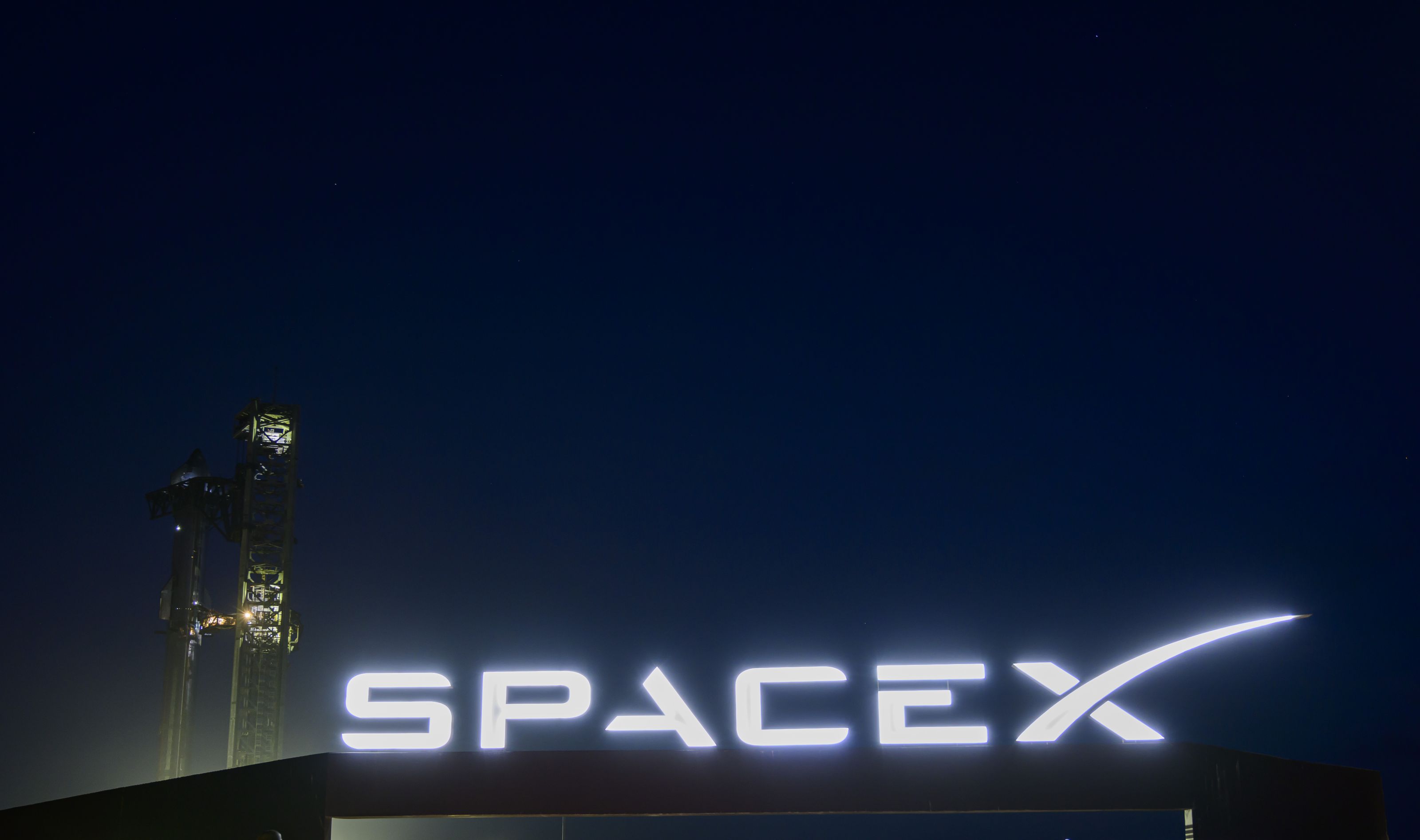 SpaceX vizează finanțare de 40 de miliarde de dolari pentru achiziția de cipuri Nvidia