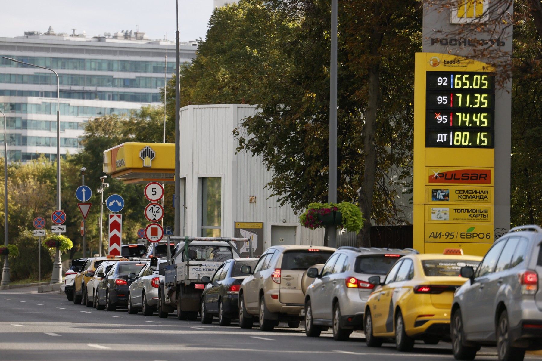 Belarus a redus livrările de benzină și motorină către Rusia în septembrie, în contextul lucrărilor de întreținere
