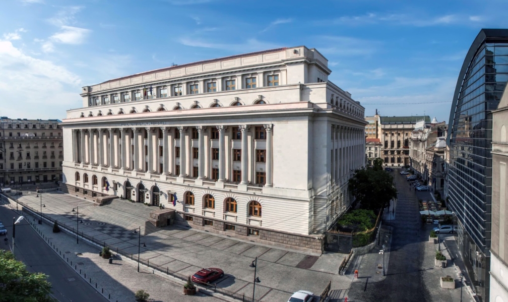 BNR explică ascensiunea cursului de schimb leu/euro și fluctuațiile randamentelor titlurilor de stat