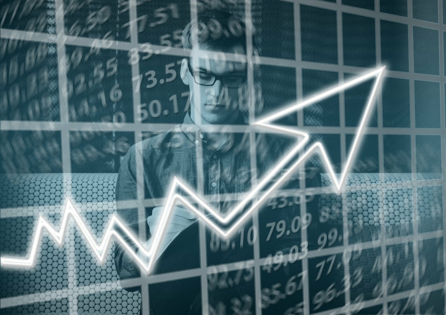 Antreprenorii din România anticipează creșterea cifrei de afaceri în 2027, în ciuda riscurilor fiscale