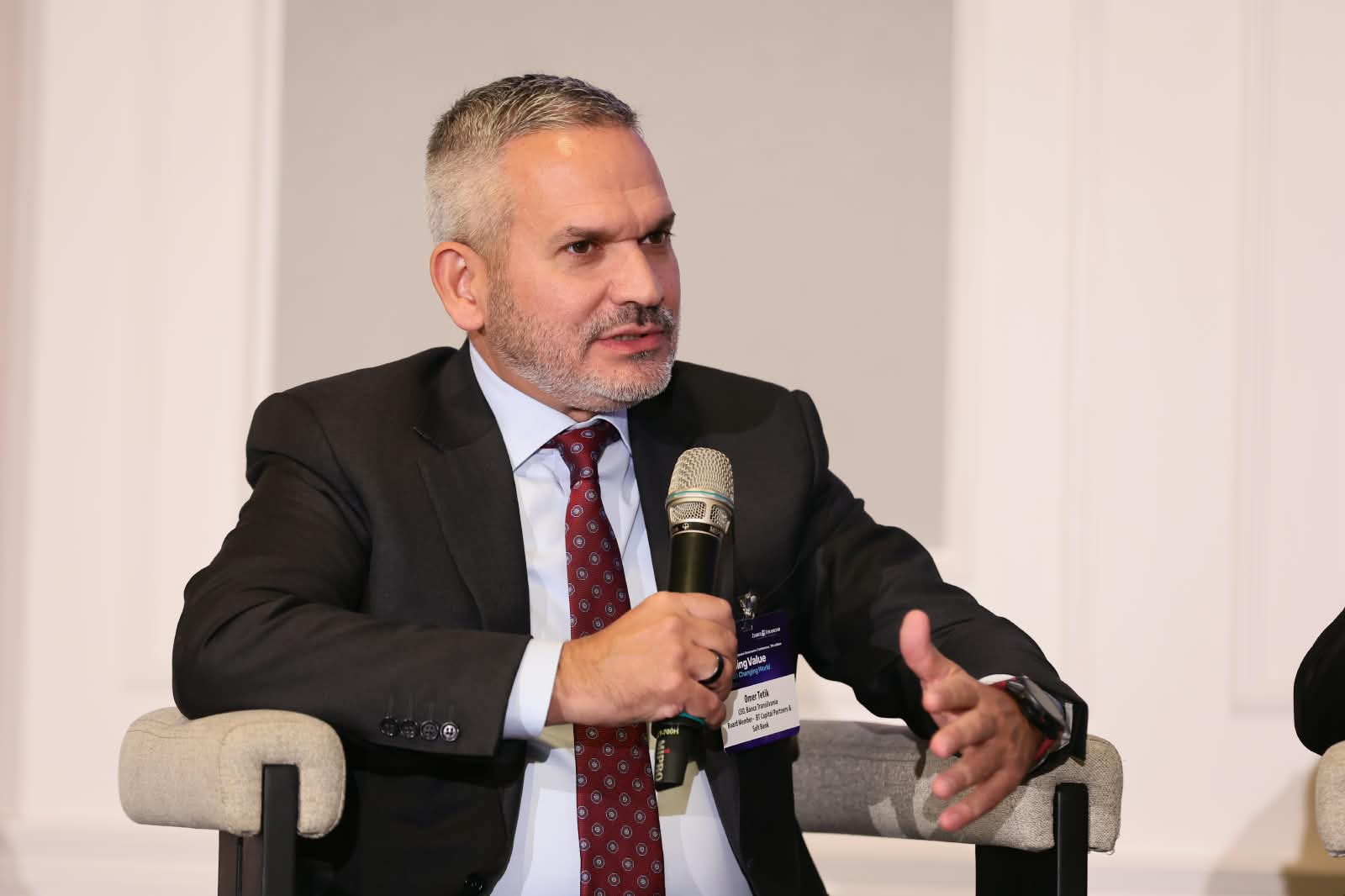 Omer Tetik: Guvernanța corporativă trebuie să susțină creșterea Băncii Transilvania, nu să o limiteze