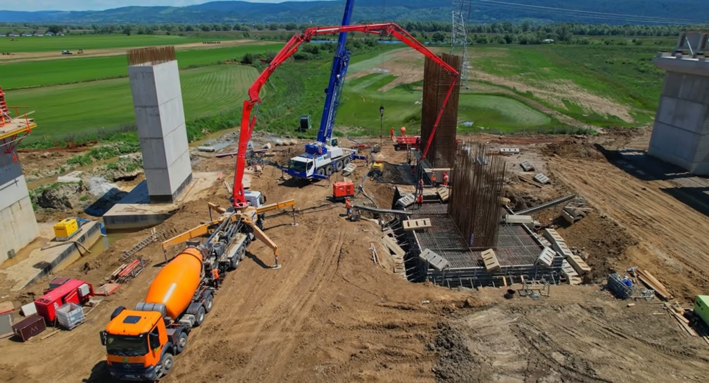 Întârzierile la plată în construcții afectează lichiditatea marilor firme și investițiile publice