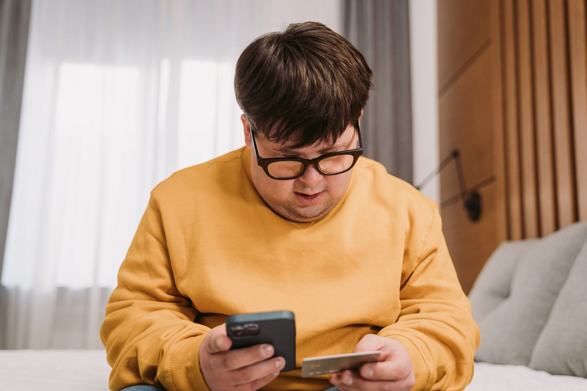 ING Bank România lansează ING Business PRO, o nouă aplicație de mobile banking pentru antreprenori