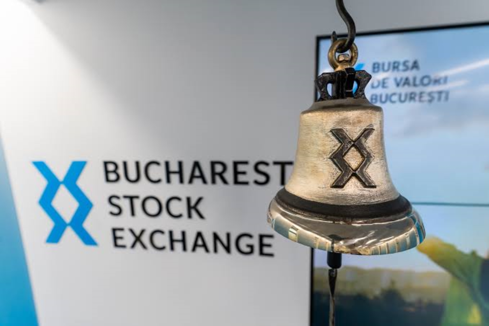 Bursa de la București înregistrează rulaj de 260 de milioane de euro, în timp ce indicele BET scade ușor