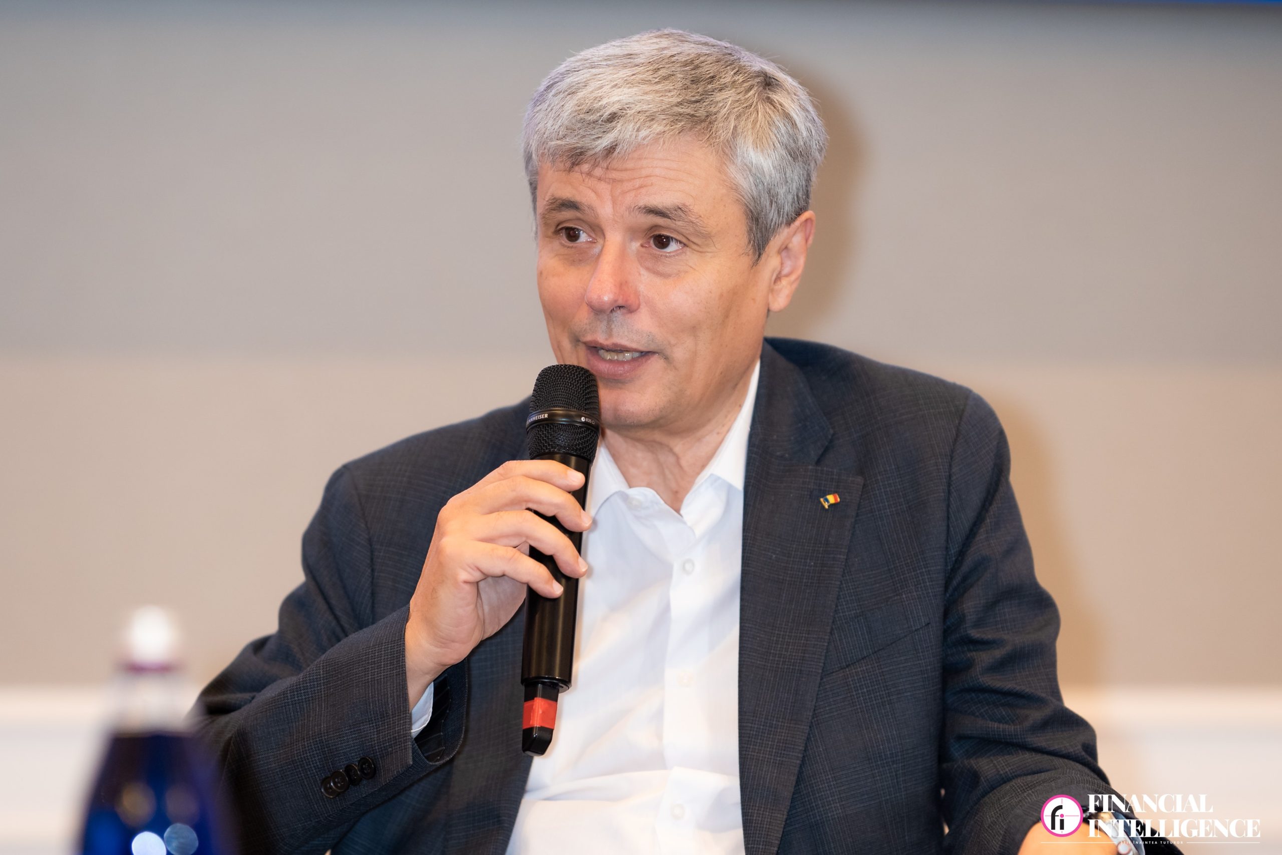 Virgil Popescu: România trebuie să valorifice gazele din Neptun Deep pentru industria internă