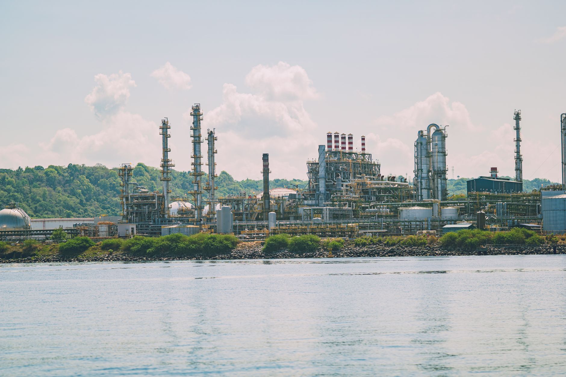 Propunere legislativă pentru crearea unei hărți naționale a oportunităților industriale în sectorul gazelor naturale