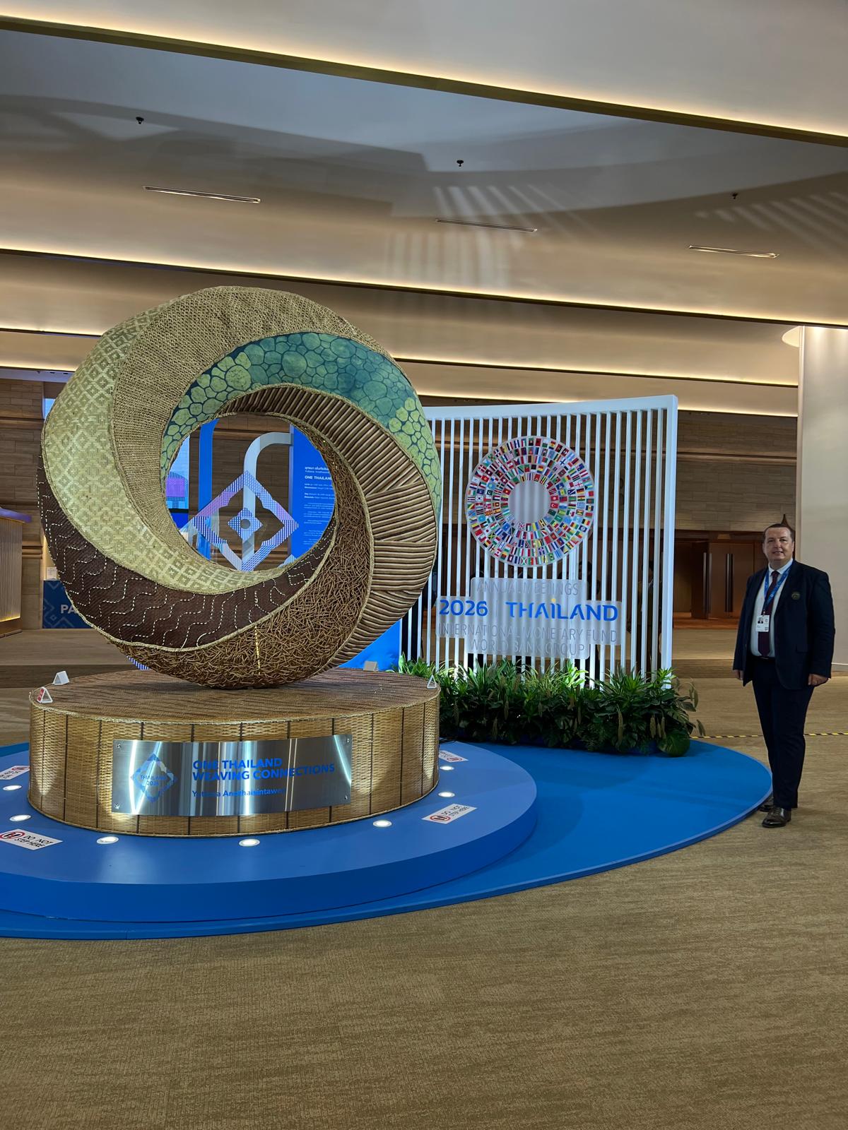 Reuniunile anuale FMI și Banca Mondială: Inteligența artificială și riscurile datoriei publice