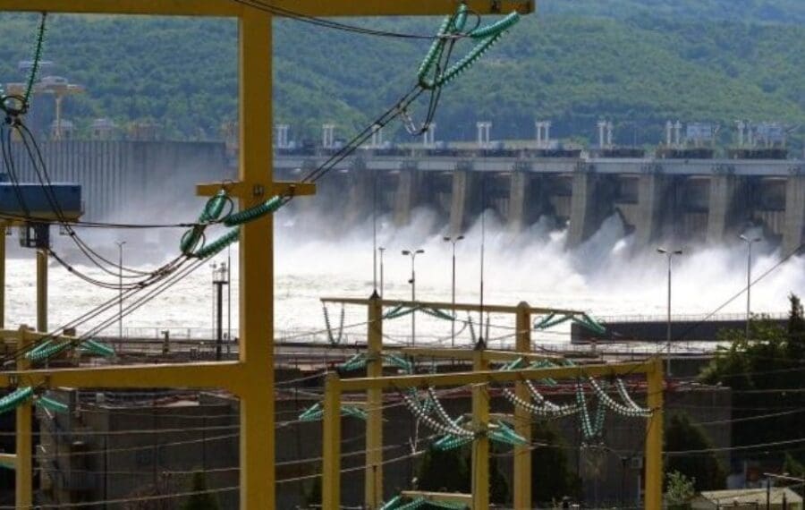 Analiza Asociației Energia Inteligentă: De ce rămân costurile la electricitate ridicate în România