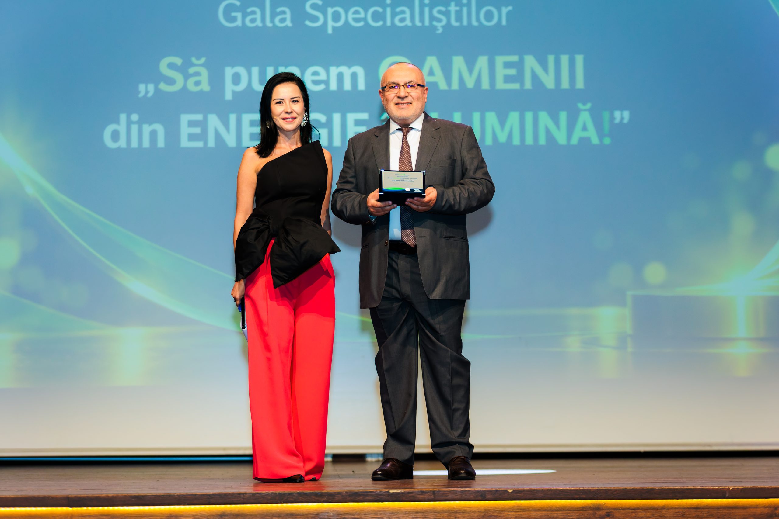 Dr. Morched Guettat, director al Sucursalei Buzău a ROMGAZ, premiat la Gala InvesTenergy
