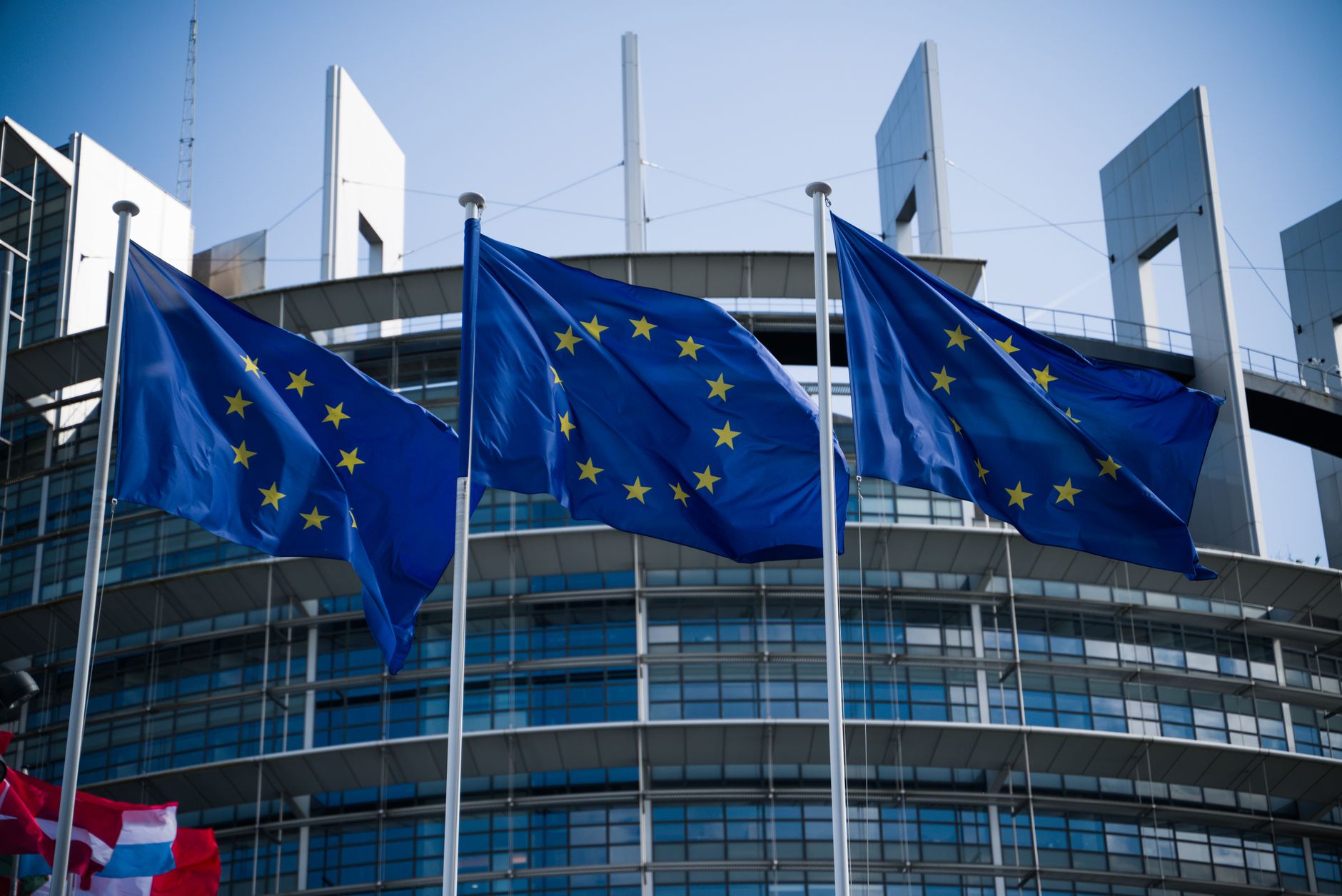 Italia solicită Bruxelles-ului permisiunea de a folosi marja de manevră fiscală pentru sprijinirea familiilor