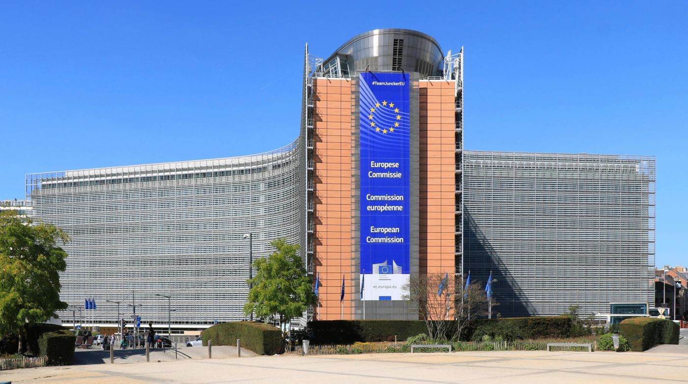 Italia negociază cu Comisia Europeană utilizarea clauzei de salvaguardare pentru sprijinirea familiilor
