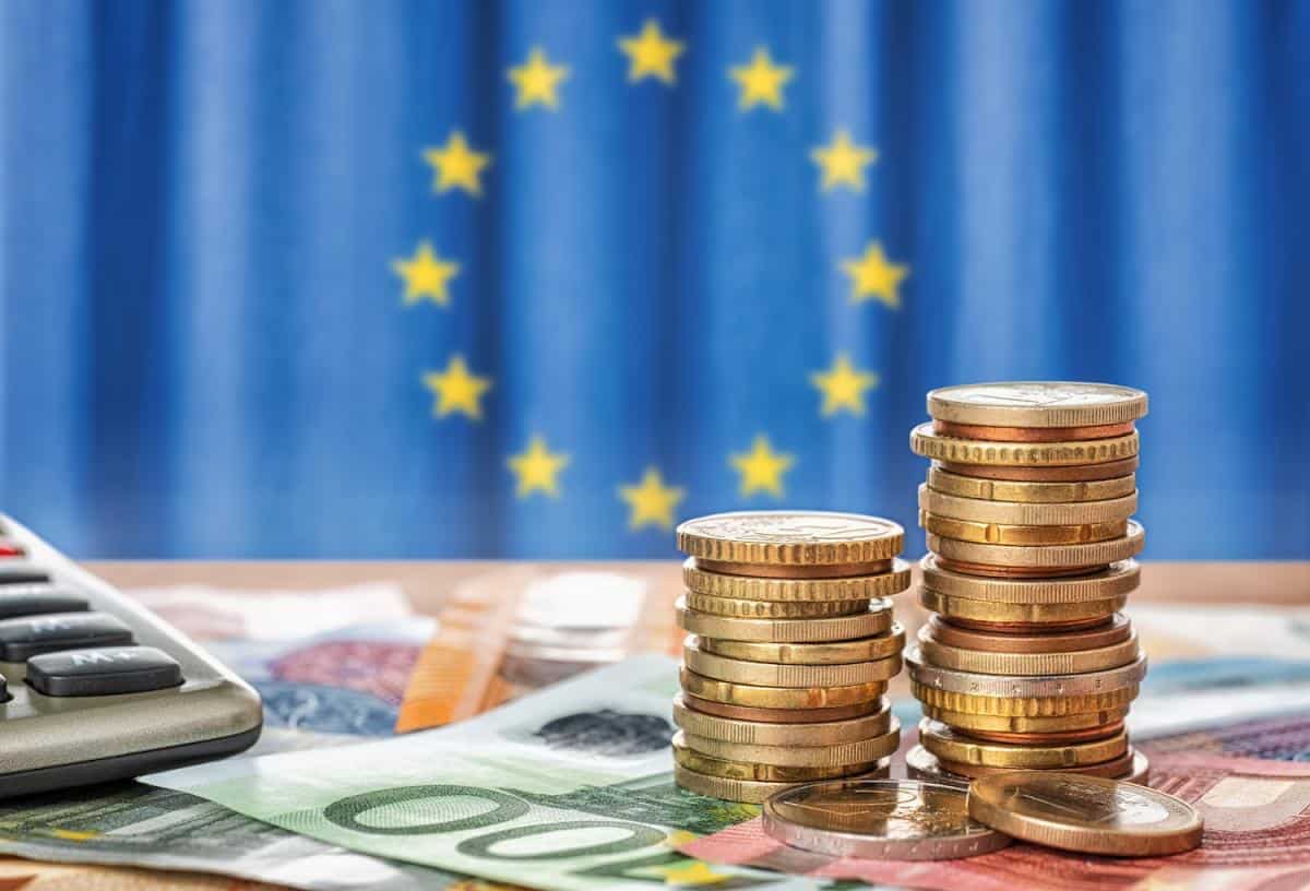 Avertisment Blackstone: Riscurile fiscale din Europa sunt mai mari și mai urgente decât cele din SUA